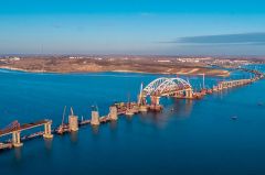 Крымский мост — мост дружбы. Фото “АиФ”Мосты дружбы крепнут крымский мост #Крымнаш 