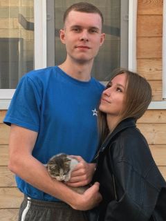 Мария Быкова и Денис Елизаров, 19 и 23 годаПритягиваются  ли противоположности? Глас народа 8 июля — День семьи 