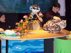 Сцена из спектакля Чувашского государственного театра кукол “Мышка под солнцем”.  Фото с сайта Минкультуры ЧувашииСказочная карусель Фестиваль 