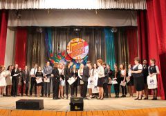 НаграждениеЧебоксарская ГЭС поощрила призеров Всероссийской олимпиады школьников «Надежда энергетики»