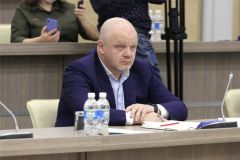 Генеральный директор ПАО “Химпром” Сергей  НауманСектор газа по-новочебоксарски запах хлора 