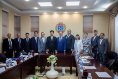 Подписание соглашенияЧебоксары установили побратимские отношения с китайским городом Хэфей День города Чебоксары 
