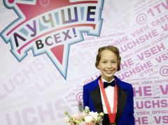 Новочебоксарка Виктория Орлова на программе "Лучше всех" на Первом канале лучше всех Максим Галкин 