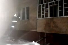 Пожар в Козловке. Фото МЧС по ЧРНа выходных горела квартира в Козловке и лачуга в Цивильском районе пожар 