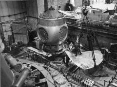 1980 год. Сборка первой турбины.  Фото из архива Чебоксарской ГЭСУспеть до боя курантов Чебоксарской ГЭС — 35 