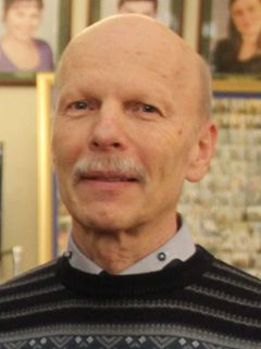 Александр Усов, главный редактор газеты “Грани” с 1991 по 2009 годыПод знаком буквы “Ч” День печати 