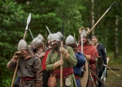 Средневековье, война и мистика. О том, почему растет движение участников ролевых игр Молодежка 