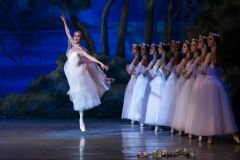 В роли Жизели Сабина ЯппароваНа сцене  только звезды XXI Международный балетный фестиваль 