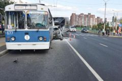 ДТП в Новоюжном районеВ чебоксарском ДТП с участием троллейбуса пострадали четыре человека  ДТП 