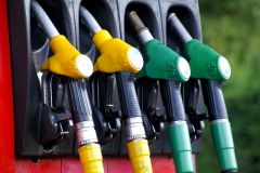 Заправляться все дорожеВ Чувашии за май цены на бензин росли темпами, в 21 раз превышающими инфляцию цены на бензин 