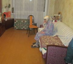 В Чебоксарах разыскивается мошенница, похитившая 65 000 рублей у пенсионерки