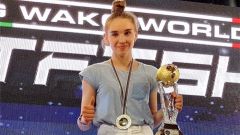 С победой, Полина!Чувашская спортсменка Полина Петухова выиграла Кубок мира по кикбоксингу кикбоксинг 