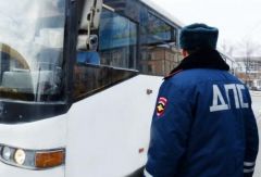 Рейд "Автобус"В Новочебоксарске выявили 5 нарушений на пассажирском транспорте в ходе рейда "Автобус" рейд гибдд 