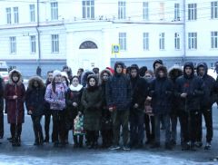 В Чебоксарах почтили память погибших при пожаре в Кемерове Кемерово траур 