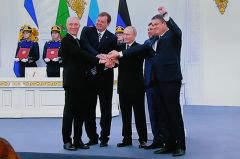 ЦеремонияДонбасс, Херсон и Запорожье стали частью России