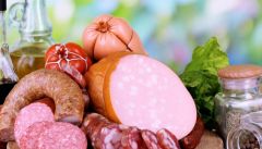 КолбасаНа предприятии Новочебоксарска уничтожат колбасу из-за АЧС африканская чума свиней 