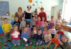 Сказочные герои погостили в детских садах Новочебоксарска детсад 