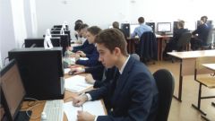 Учащиеся новочебоксарского лицея № 18 опробовали новую технологию ЕГЭ по информатике