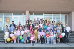 dsc_0975.jpgВ администрации Новочебоксарска чествовали многодетные семьи 1 июня. День защиты детей многодетные семьи 