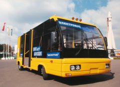 ЭлектробусВ новогоднюю полночь  выручит дежурный автобус электробус Транспорт общественный транспорт 