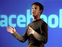 facebook.jpgСоздателя Facebook снова обвинили в краже идеи интернет 