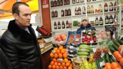 М. Игнатьев«Контроль над ситуацией на потребительском рынке является одной из главных задач органов власти»