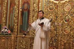 Новочебоксарск: в Крещенскую ночь горожане окунаются в купелях у Собора святого князя Владимира