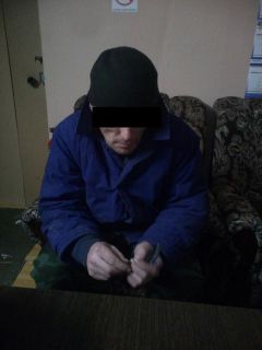  В Новочебоксарске нетрезвый водитель закрылся в машине, чтобы избежать наказания ГИБДД пьяный водитель нетрезвый водитель 