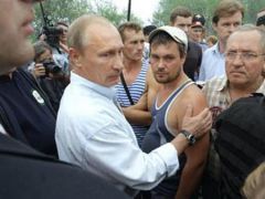 Путин выделил деньги пострадавшим от пожаров пожар нижегородская область 