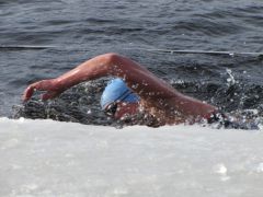 Татьяна Александрова стала чемпионкой мира по зимнему плаванию зимнее плавание 