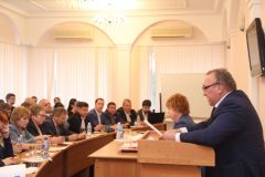 Депутаты одобрили работу главы города и главы администрации Новочебоксарска 