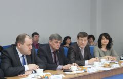 img_7648.jpgСеминар-совещание Совета муниципальных образований Чувашии провели в Новочебоксарске