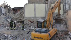GETTY IMAGESПогибших от землетрясения в Италии уже больше 240