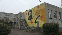 А. С. Пушкин на фасаде школы во ВладимиреВ Чебоксарах  на фасадах библиотек появятся портреты поэтов и писателей