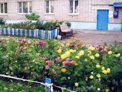 Цветоводы  вступают в бой парковки дворы 