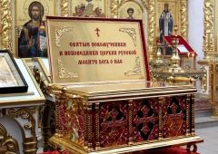 В Новочебоксарске встретили ковчег с мощами новомучеников и исповедников российских