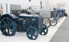 muzei_istorii.jpgЗавтра в Чебоксарах откроется Музей истории трактора музей истории трактора 