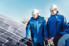 В Омске заработала первая солнечная электростанция ООО “Хевел” 