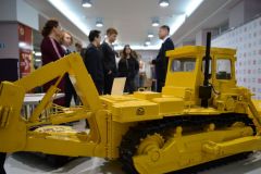 В Чувашии впервые провели День чувашского трактора 2021 - Год российской науки 
