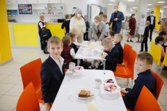 И дети, и родители довольны качеством школьных обедов «Единая Россия» 