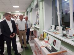 В школе № 3Олег Николаев посетил Новочебоксарск в День города День города Новочебоксарск-2022 