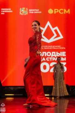 Студентка из Новочебоксарска завоевала титул «Мисс Грация» на Всероссийском конкурсе интеллекта и спорта