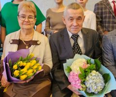  В Новочебоксарске чествовали "золотых" юбиляров