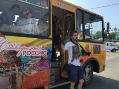 По исторической части Чебоксар начинает ходить экскурсионный автобус. Фото автораПервый туристический пошел Тропой туриста Палитра событий 