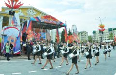 Глава Чувашии Михаил Игнатьев принял участие в параде Победы в Чебоксарах