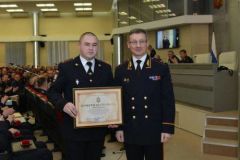 За спасение ребенка полицейский из Урмар награжден Почетной грамотой МВД Татарстана