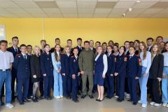 В школе № 5 города Новочебоксарска состоялась встреча с участником спецоперации спецоперация 