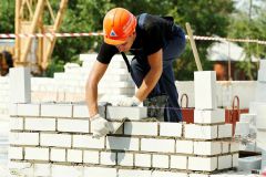 Строительный рабочийНужные работники столяры и плотники рынок труда 