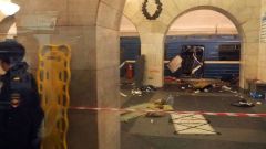 Теракт в Санкт-Петербурге: первые фотографии трагедии
