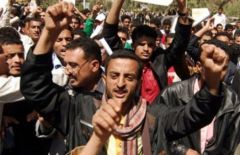 v_Livii.jpgВ Ливии обстановка накалена, в Марокко движение против власти начинается свержение власти Оппозиция демонстранты 